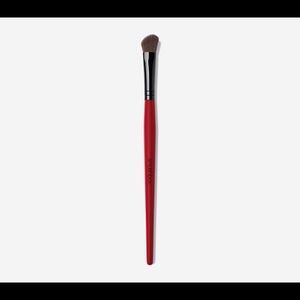Smashbox angled shadow brush